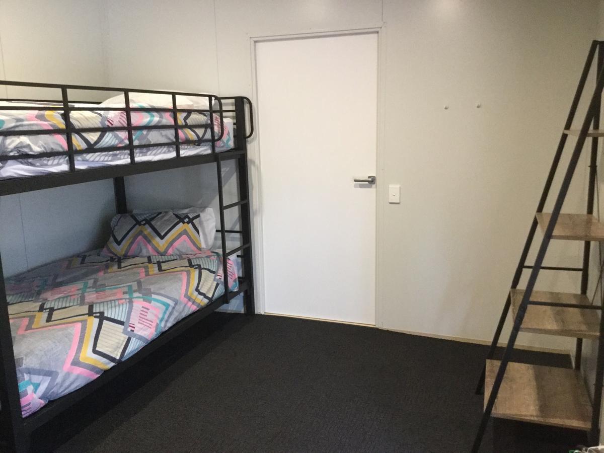 Under The Mount Motel Melrose Екстериор снимка